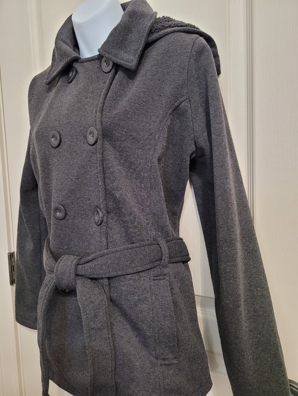 YMI Double-Breasted Jersey Knit Pea Coat, Hooded & Belted - Sz L, Gray, GUC - Picture 3 of 11